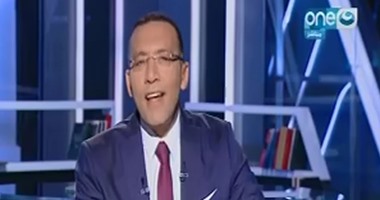 خالد صلاح بـ"على هوى مصر" ينتقد محافظ المنيا ومدير الأمن فى التعامل مع أحداث العنف بالمحافظة..ويطالب بعدم تضخيم الموقف.. ويؤكد:ما يحدث "خناقة" لا يمكن وصفها بالفتنة الطائفية..ويرفض دعوات إقحام الرئاسة