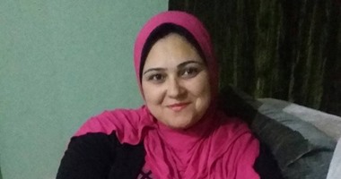 الشاعرة السيناوية رانيا النشار لـ"اليوم السابع": سيناء ملهمتى ومجتمعنا يحترم المرأة الشاعرة.. أبى الروحى "محمد الشهاوى" وحصلية إبداعاتى 6 دواوين شعرية وروايتين.. ويمكن خلق حركة أدبية قوية بأرض الفيروز