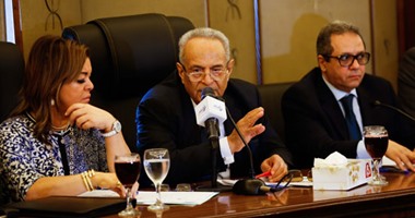  بهاء أبو شقة لـ مجدى ملك: "قانون بناء الكنائس ليس به أى غموض"