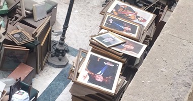 شاهد.. صور مبارك ضمن "روبابكيا" مجلس النواب