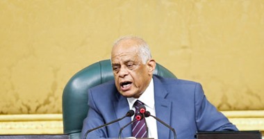 على عبد العال للنواب: متسيبوش القاعة وتخرجوا تقولوا المجلس معملش حاجة