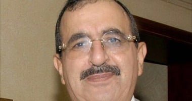 استقالة رئيس لجنة السياحة الدينية بغرفة شركات السياحة بسبب "العمرة"