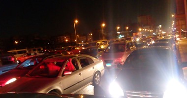 توقف حركة المرور أعلى دائرى المنيب بسبب تصادم مقطورة بسيارة ملاكى