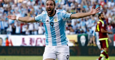 هيجواين: عانيت بعد كوبا أمريكا ولكن لم أفكر فى الاعتزال