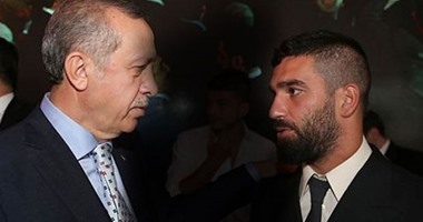 نجم برشلونة مشيدا بأردوغان: "أنت قائدنا وتحيا تركيا"