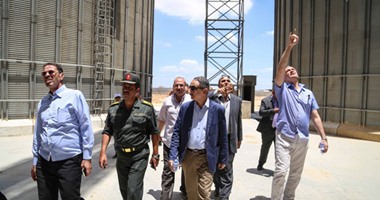 عضو بـ"تقصى حقائق القمح" يناشد السيسى تسليم الشون الفاسدة للقوات المسلحة
