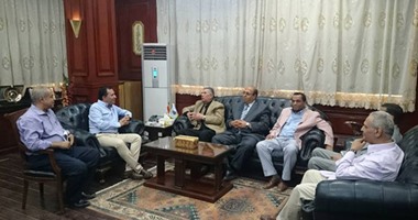 بالصور.. أول خطوة فى تحقيق حلم "جامعة الأقصر".. مسئول ملف كليات الأقصر: "الأعلى للجامعات" أطلق إشارة بدء كلية الألسن.. لجنة قطاع كلية الألسن تفقدت المنشآت والمحافظ يجتمع بها لوضع الترتيبات