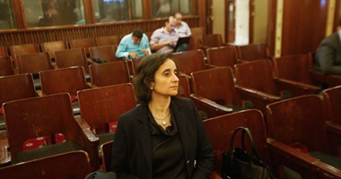 النائبة هالة أبو على لوزير التموين: "مش عارفة أباركلك.. وكان الله فى العون"