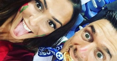 خوسيه فونتى يحتفل بلقب اليورو في جزر اليونان