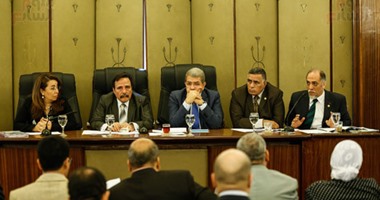 لجنة القوى العاملة تتفاوض مع الحكومة لرفع الحد الأدنى لزيادة المعاشات 125 جنيه
