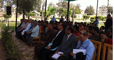 نائب رئيس جامعة المنصورة يزور معسكر جمصة الطلابى
