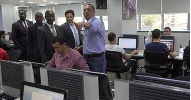 بالصور..المحامى الدولى خالد أبوبكر يصطحب سفير كوت ديفوار فى جولة باليوم السابع