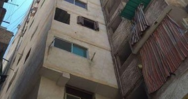 ميل برج سكنى بطوخ يحدث تصدعات بمنزل مجاور له.. ومجلس المدينة يشكل لجنة فنية