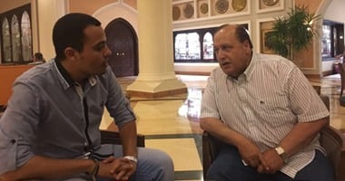 نقيب المحامين الفلسطينيين: نادمون على عدم تلبية دعوة السادات للتفاوض مع إسرائيل.. السيسى داعم لقضيتنا ويبذل جهده لحلها.. حسين شبانة: أؤيد زيارة سامح شكرى لتل أبيب لتحريك عملية السلام.. ومصر منقذ الأمة