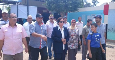 نائب محافظ البحيرة تتفقد أعمال تطوير منطقة الكسارة فى رشيد