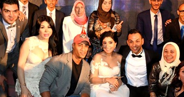 بعد مرور عام على زواجهما.. آيتن عامر وزوجها يشاركان فى "ياتهدى يا تعدى"