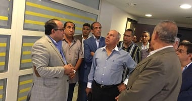 بالصور.. اللواء كامل الوزير يتفقد أعمال تطوير ميناء سفاجا 