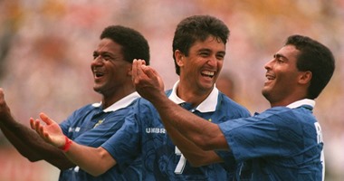بيبيتو يسترجع ذكريات كأس العالم 94 مع نجله