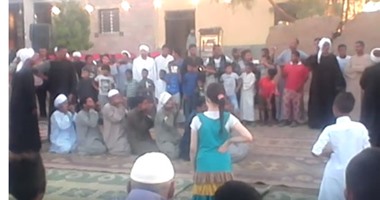 تداول فيديو لـ"طقوس فلكولورية" مثيرة للجدل بالصعيد