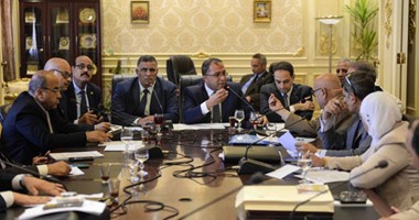 "القوى العاملة" بالبرلمان تُعيد المداولة على 8 بنود بـ"الخدمة المدنية"