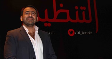 يوسف الحسينى يعرض الجزء الأول من الفيلم الوثائقى"التنظيم"