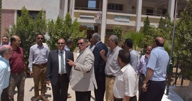 محافظ البحيرة: يجب ترشيد استهلاك المياه وزيادة الإنتاج الزراعى