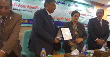 نائبة محافظ البحيرة تشهد فعاليات ملتقى العلميين الأول بمكتبة دمنهور