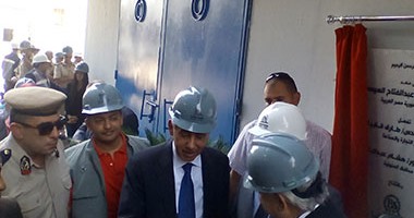 وزير الصناعة يفتتح المرحلة الأولى لمصنع الحديد الاسفنجى بالمنوفية