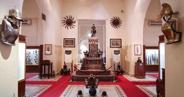 بالصور.. قصر عابدين شاهد على الدولة الحديثة.. يضم 500 غرفة ومكتبة تحوى 55 ألف كتاب ومخطوطة نادرة.. وملك بلجيكا أول من أقام فيه.. ويعكس انشغال الأسرة العلوية بالفن.. وصورة السيسى آخر المنضمين