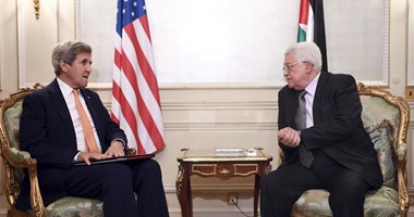 أبو مازن يبحث مع وزيرى خارجية أمريكا وفرنسا تطورات الأوضاع بفلسطين