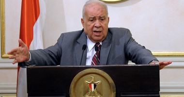 الحكومة تتبرأ من قانون العدالة الانتقالية وتلقى الكرة بملعب البرلمان.. العجاتى: غير ملزمين بتقدميه والتشريع مسئولية النواب.. وعدم الإصدار مخالف للدستور.. مخاليف: أرسلنا المشروع .. طنطاوى: علينا إنجازه