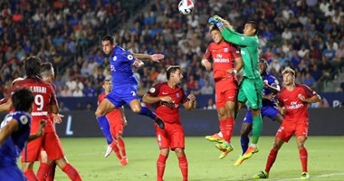 جراى يُسجل أول أهداف ليستر سيتى فى شباك مانشستر يونايتد