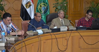 محافظ الإسماعيلية : استثمار أرض السكة الحديد حال نقلها خارج المدينة