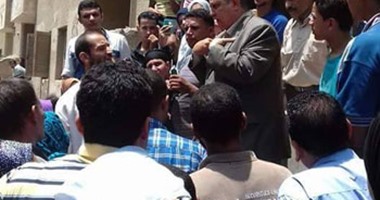 تجمهر أهالى "العصلوجى" لاكتشافهم استيلاء موظفة بريد على أرصدتهم بالشرقية