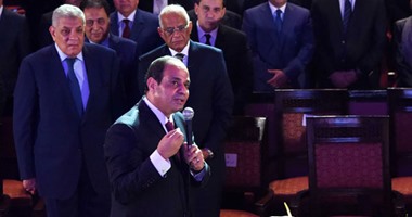 بالفيديو والصور.. الرئيس يشهد احتفالات ذكرى"30 يونيو" بالأوبرا ويوجه رسائل للمصريين..مصر أمانة فى رقبتكم..الإخلاص فى العمل..أوعوا تختلفوا..بلدنا لازم تاخد مكانتها.. ويؤكد: ما أنجزناه خطوة من ألف خطوة