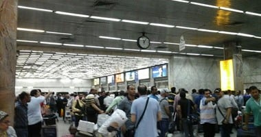 طوارئ بمطار القاهرة لاستقبال شحنة ذهب خام من منجم السكرى
