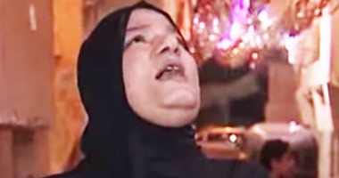 "المسحراتية": "اليد البطالة نجسة والعمل أفضل عبادة وإحنا نقدر نشتغل زى الرجالة.. مش بخاف من الضلمة ولا صوت الكلاب وبمشى على رجلى عشرات الكيلومترات.. وباصحى الأمل فى الناس ومهنتى مش هتنقرض"
