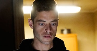 مفاجآت بمسلسل "Mr. Robot" تكشفها "USA" فى 4 مقاطع جديدة