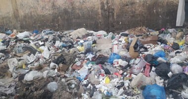 صحافة المواطن: تراكم المخلفات فى الترع يحرم قرى مركز تلا من رى الأراضى