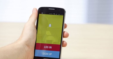تطبيق سناب شات يواجه دعوى قضائية لنشره محتوى إباحى