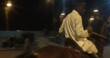 ضبط 9 أشخاص حاولوا تنظيم سباق للخيول بالأقصر