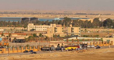 بالصور.. "كردون أمنى" باستاد السويس لمنع دخول الجماهير فى القمة 112