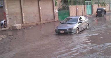 أهالى "المسابك" فى بشتيل البلد يشكون من طفح مياه المجارى