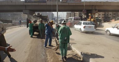 محافظة القاهرة: 16 "لورى" و4 لوادر بجنوب العاصمة لتحسين منظومة النظافة