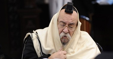 إسرائيل تواصل احتفالاتها بعيد "نزول التوراة".. وتحاصر شمال رام الله