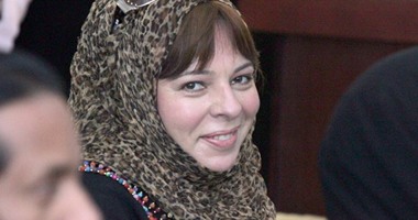 "دموع قلب" مجموعة قصصية للكاتبة "سومية سعد"