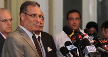 "الفيروسات الكبدية" تعلن بدء العلاج بالمثيل المصرى لهارفونى بمراكز الكبد خلال شهرين.. وحيد دوس: 90 % استجابة المرضى للعقار المحلى.. أسعار المثيل لن تتجاوز الـ 650 جنيها بالتأمين الصحى