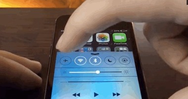 "أبل" تطلق برنامجا جديدا لاستبدال بطاريات iPhone 5 التى تحتوى مشاكل