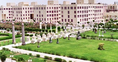 جامعة 6 أكتوبر تنفى شائعة تعيين سما المصرى معيدة بكلية الإعلام
