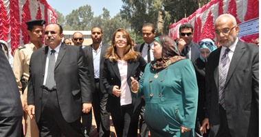 بالصور..وزيرة التضامن تفتتح مكتب تأمينات بالخانكة يخدم 10 آلاف منشأة